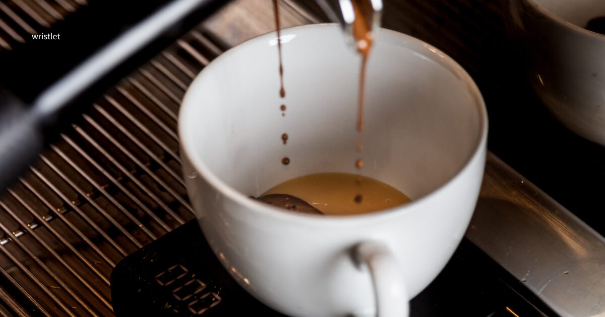 リストレットとは?味の特徴やエスプレッソとの違い、飲み方も解説